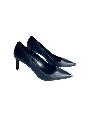 Michael Kors Black Man Made Leather Point Toe Classic Heels size 11